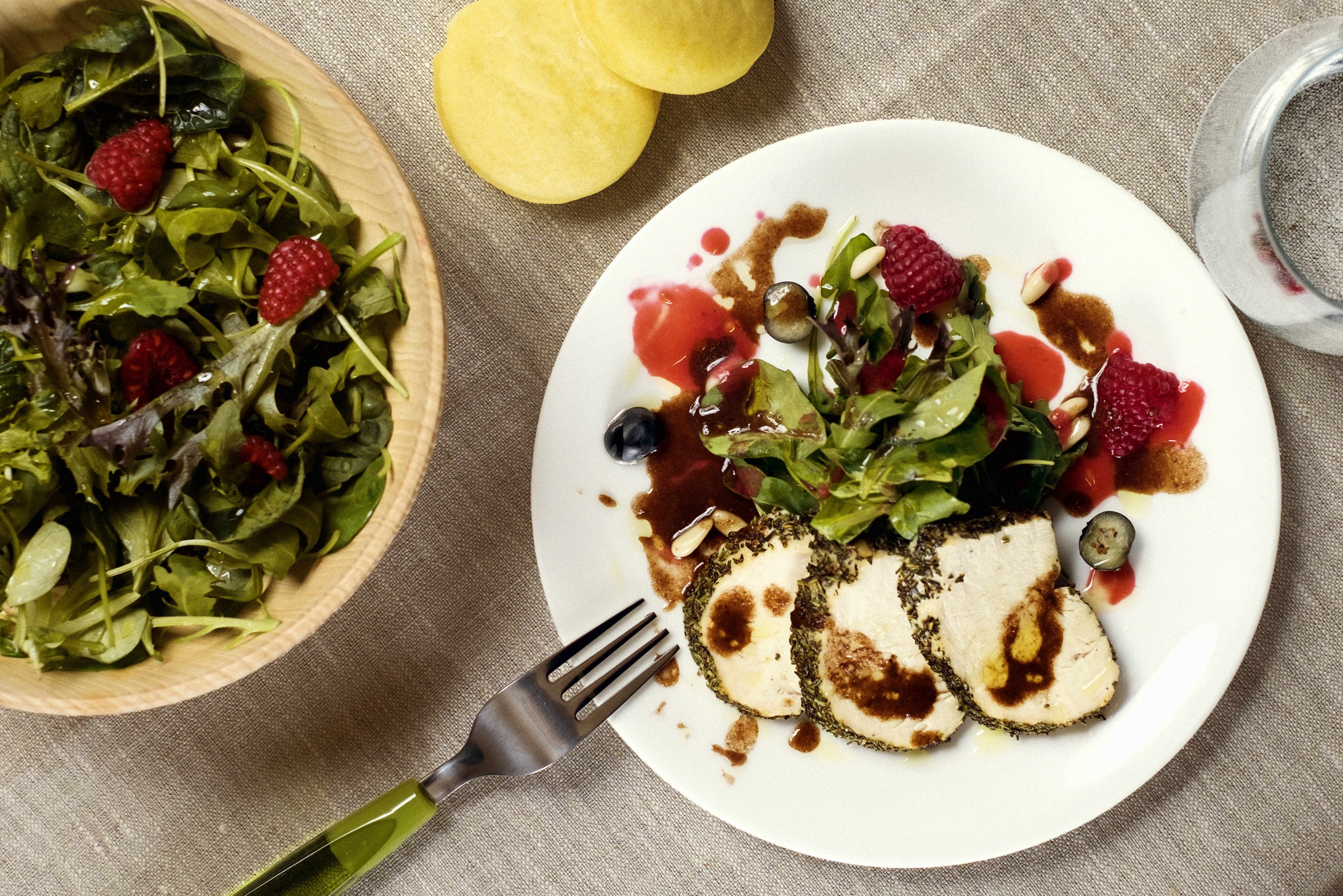 Chicken salad with mixed berries and Marsala wine - Bertazzoni